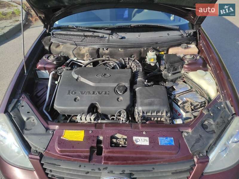 Универсал ВАЗ / Lada 2171 Priora 2011 в Львове фото 7 Универсал ВАЗ / Lada 2171 Priora 2011 в Львове