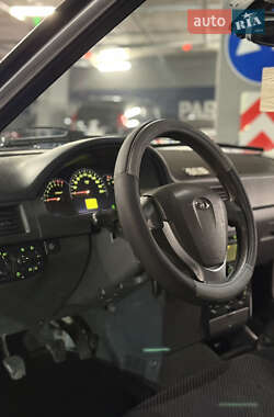 Универсал ВАЗ 2171 Priora 2012 в 