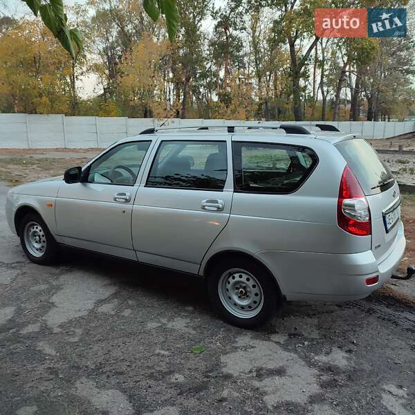 Универсал ВАЗ / Lada 2171 Priora 2012 в Зачепиловке