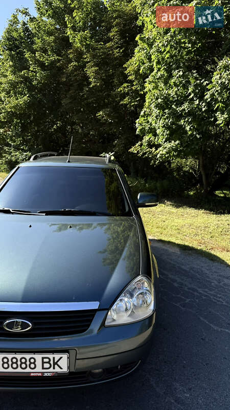 Універсал ВАЗ / Lada 2171 Priora 2011 в Охтирці