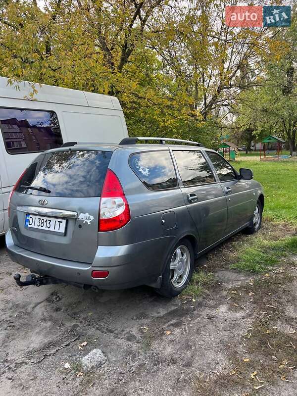 Универсал ВАЗ / Lada 2171 Priora 2011 в Киеве
