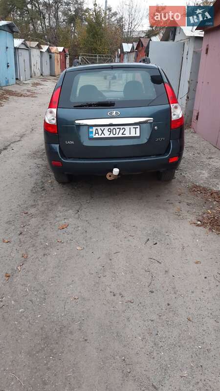 Универсал ВАЗ / Lada 2171 Priora 2012 в Харькове