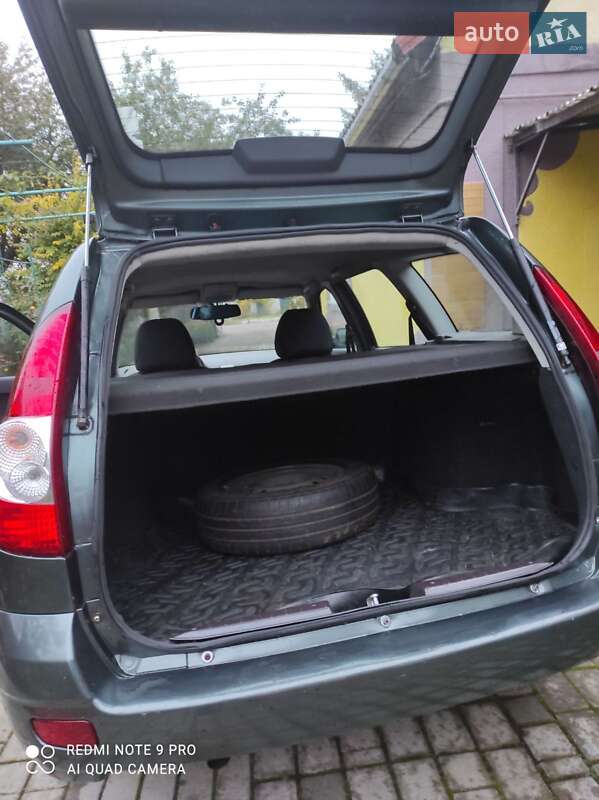Універсал ВАЗ / Lada 2171 Priora 2011 в Миргороді