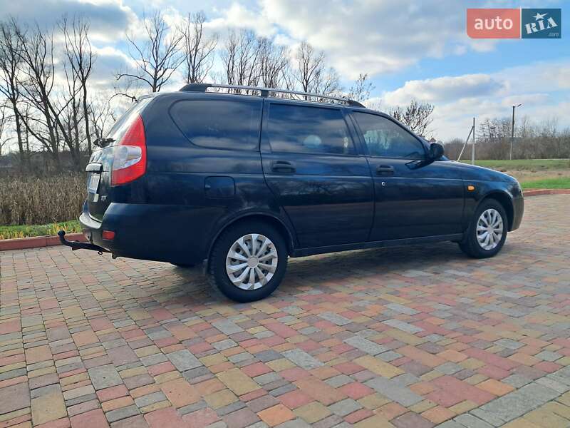 Універсал ВАЗ / Lada 2171 Priora 2010 в Миргороді фото 7 Універсал ВАЗ / Lada 2171 Priora 2010 в Миргороді