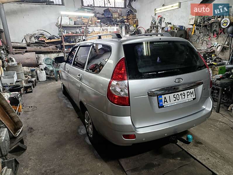 Универсал ВАЗ / Lada 2171 Priora 2011 в Первомайске