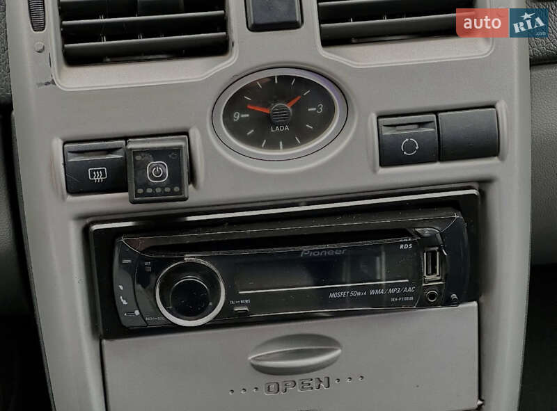 Универсал ВАЗ / Lada 2171 Priora 2009 в Горишних Плавнях фото 13 Универсал ВАЗ / Lada 2171 Priora 2009 в Горишних Плавнях