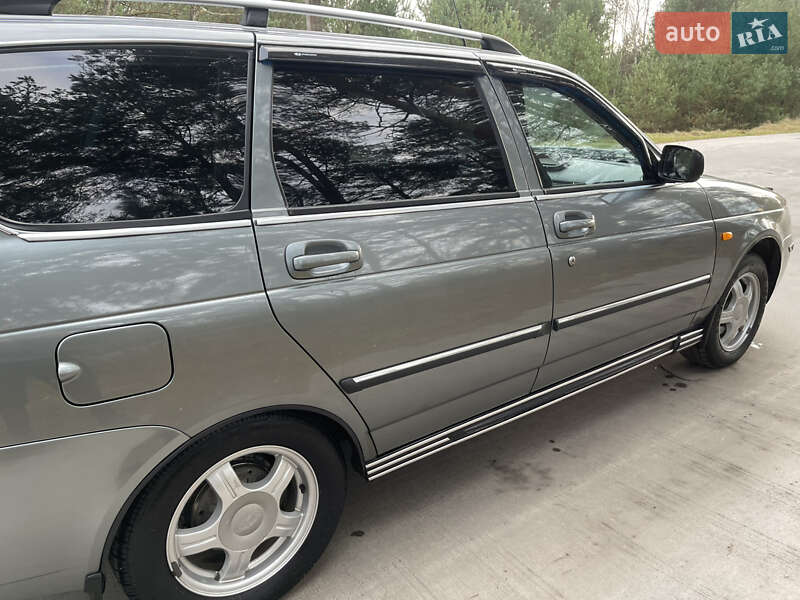 Універсал ВАЗ / Lada 2171 Priora 2011 в Славуті