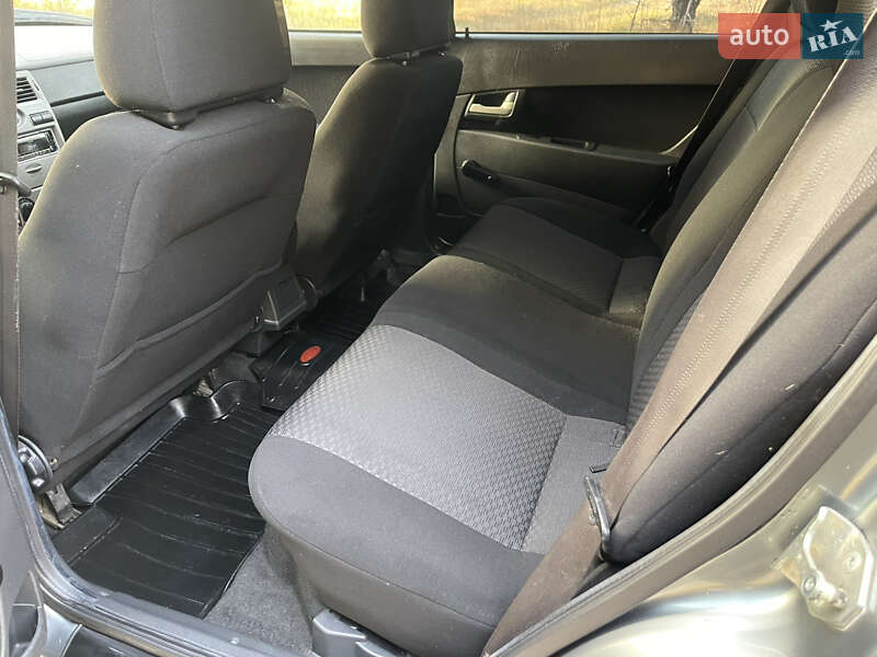 Універсал ВАЗ / Lada 2171 Priora 2011 в Славуті