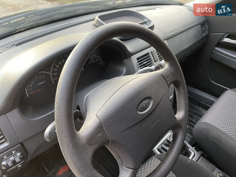 Універсал ВАЗ / Lada 2171 Priora 2011 в Славуті