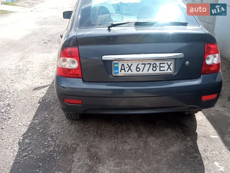 VAZ-Lada 2171 Priora 2008 VIN XTA21723090049696 фото оголошення 9 з 38