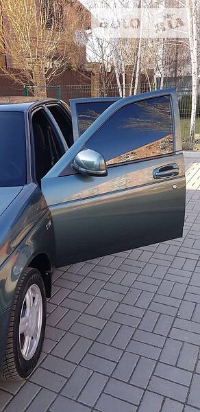 Хетчбек ВАЗ / Lada 2172 Priora 2011 в Запоріжжі
