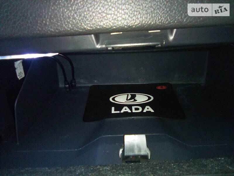 Хетчбек ВАЗ / Lada 2172 Priora 2011 в Запоріжжі