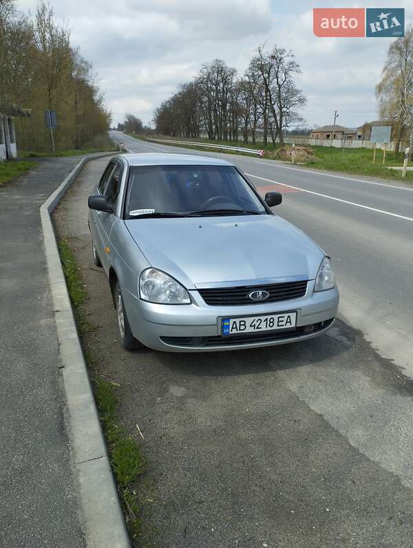 Хетчбек ВАЗ / Lada 2172 Priora 2008 в Вінниці фото 11 Хетчбек ВАЗ / Lada 2172 Priora 2008 в Вінниці