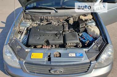 Хэтчбек ВАЗ 2172 Priora 2008 в 