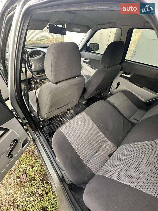 Хэтчбек ВАЗ / Lada 2172 Priora 2008 в Харькове