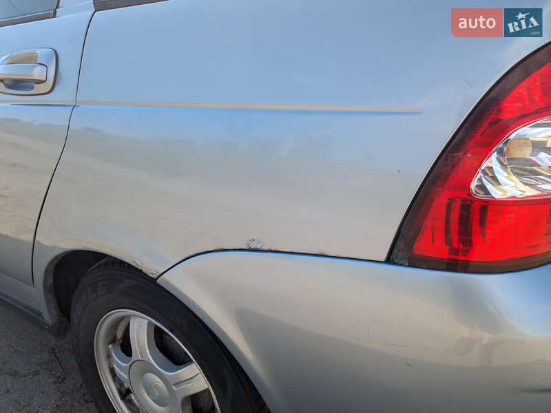 Хэтчбек ВАЗ / Lada 2172 Priora 2009 в Киеве