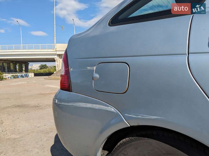 Хэтчбек ВАЗ / Lada 2172 Priora 2009 в Киеве