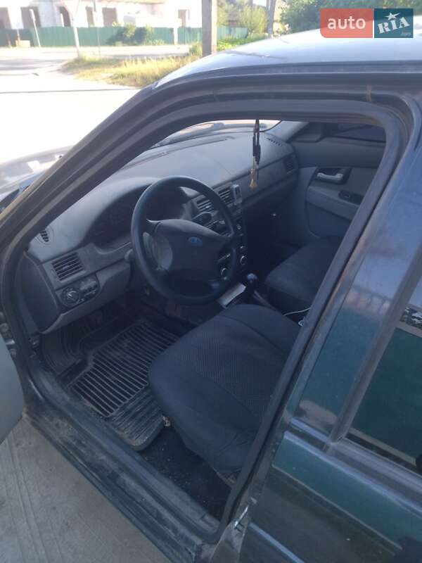Хэтчбек ВАЗ / Lada 2172 Priora 2008 в Сквире