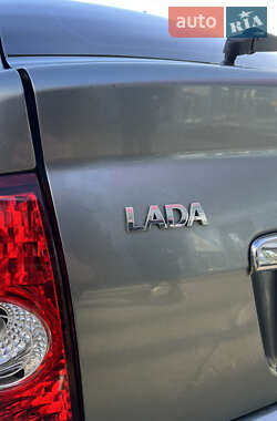 Хэтчбек ВАЗ / Lada 2172 Priora 2008 в Чернигове