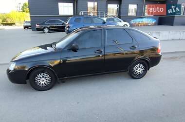 Хэтчбек ВАЗ 2172 Priora 2010 в 