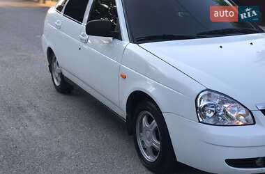 Хэтчбек ВАЗ 2172 Priora 2011 в 