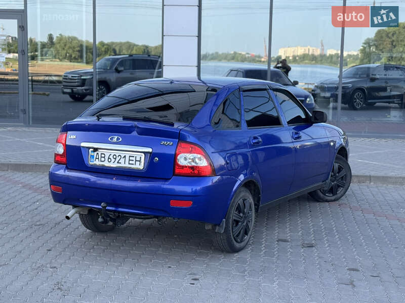Хетчбек ВАЗ / Lada 2172 Priora 2010 в Хмельницькому