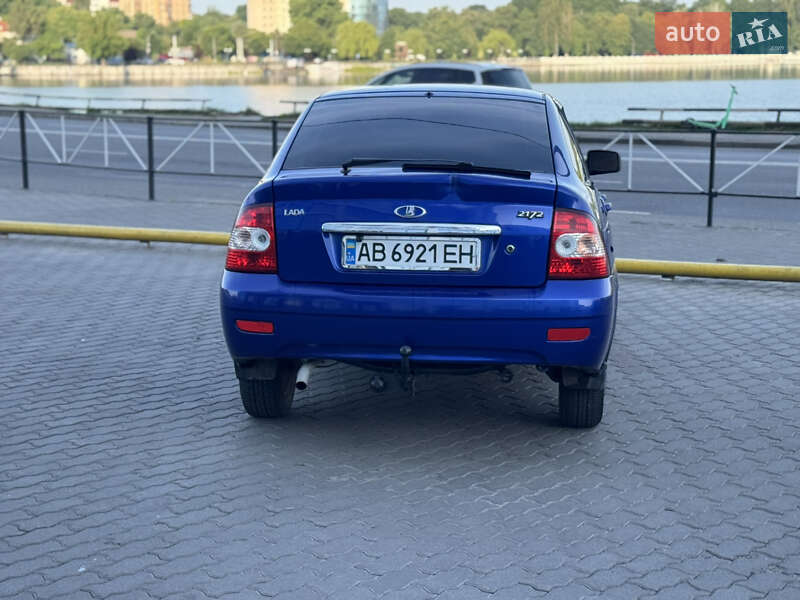 Хетчбек ВАЗ / Lada 2172 Priora 2010 в Хмельницькому