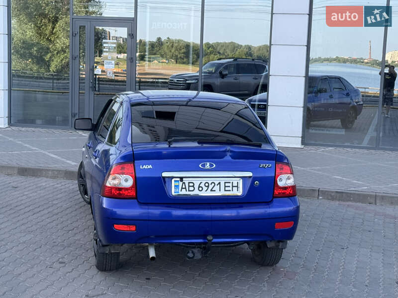 Хетчбек ВАЗ / Lada 2172 Priora 2010 в Хмельницькому