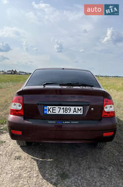 Хэтчбек ВАЗ 2172 Priora 2008 в 