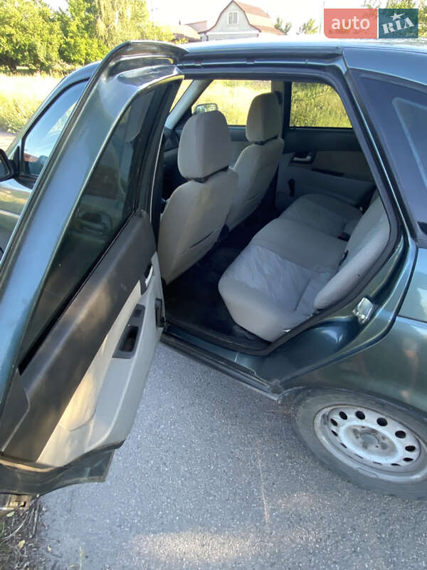 Хэтчбек ВАЗ / Lada 2172 Priora 2008 в Днепре