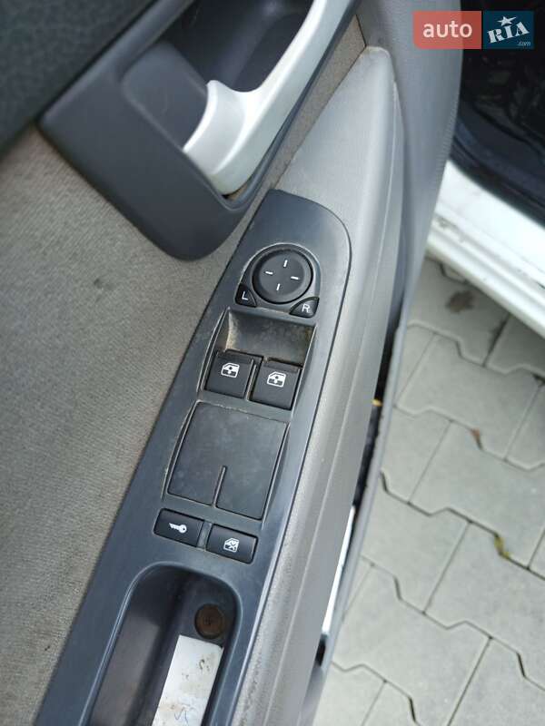 Хэтчбек ВАЗ / Lada 2172 Priora 2009 в Дрогобыче