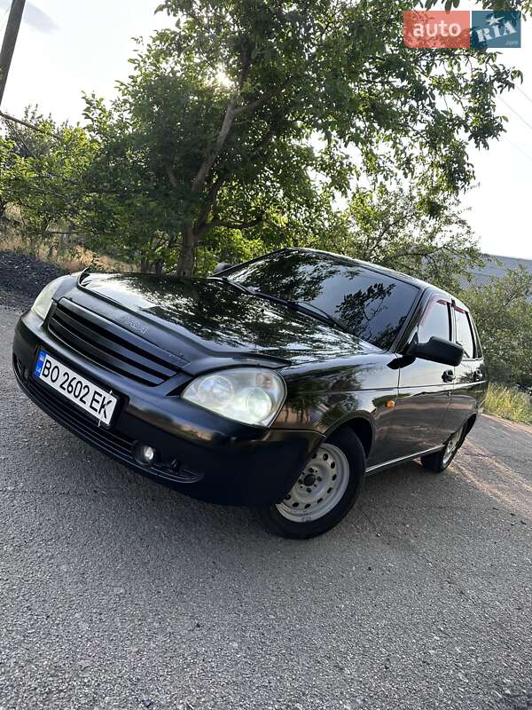 Хетчбек ВАЗ / Lada 2172 Priora 2010 в Апостоловому