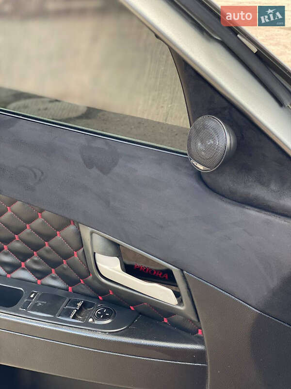 Хетчбек ВАЗ / Lada 2172 Priora 2011 в Прилуках