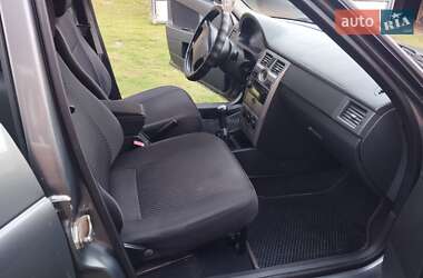 Хэтчбек ВАЗ 2172 Priora 2011 в 
