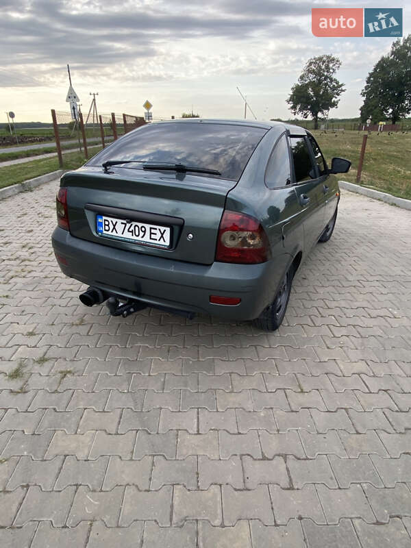 Хэтчбек ВАЗ / Lada 2172 Priora 2011 в Красилове