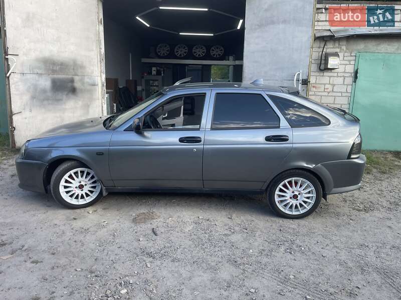 Хетчбек ВАЗ / Lada 2172 Priora 2009 в Броварах