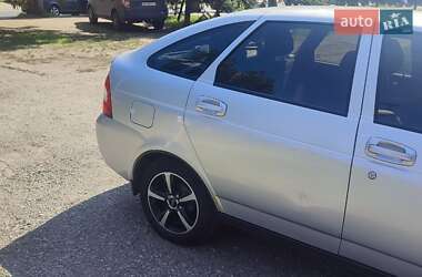 Хэтчбек ВАЗ 2172 Priora 2010 в 