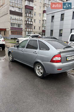 Хетчбек ВАЗ 2172 Priora 2008 в  фото 3 Хетчбек ВАЗ 2172 Priora 2008 в