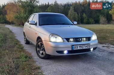 Хэтчбек ВАЗ 2172 Priora 2009 в 
