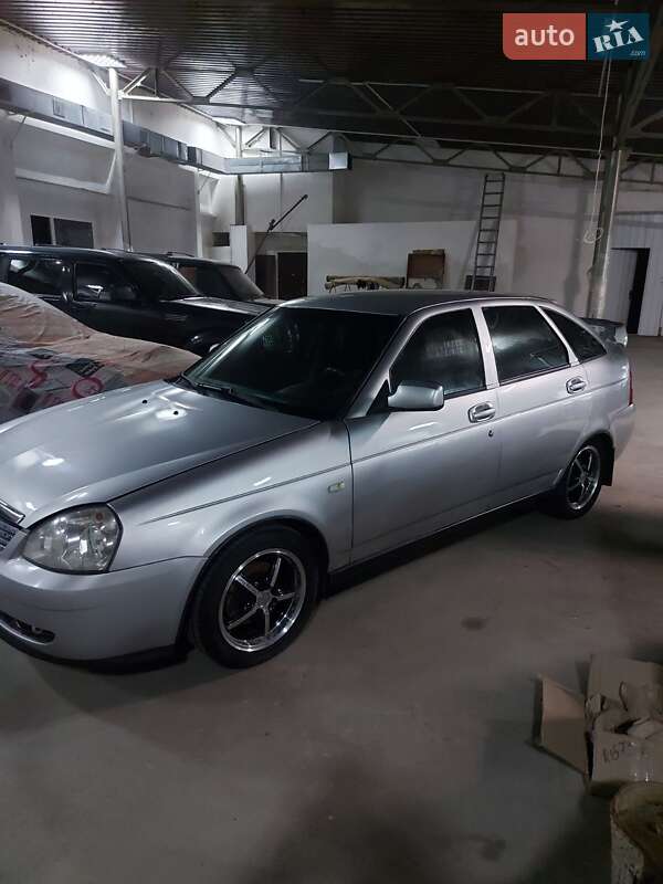Хэтчбек ВАЗ / Lada 2172 Priora 2008 в Кропивницком