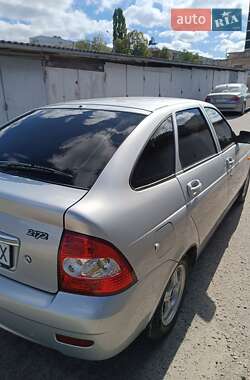Хэтчбек ВАЗ 2172 Priora 2009 в 