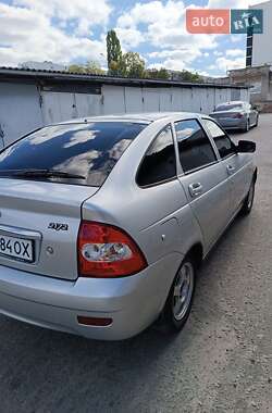 Хэтчбек ВАЗ 2172 Priora 2009 в 
