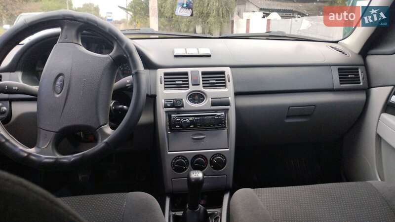 Хэтчбек ВАЗ / Lada 2172 Priora 2008 в Прилуках