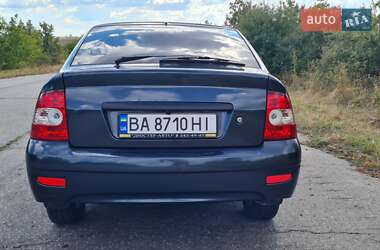 Хэтчбек ВАЗ 2172 Priora 2008 в 