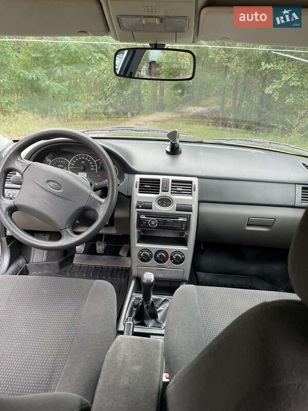 Хэтчбек ВАЗ / Lada 2172 Priora 2008 в Киеве фото 14 Хэтчбек ВАЗ / Lada 2172 Priora 2008 в Киеве