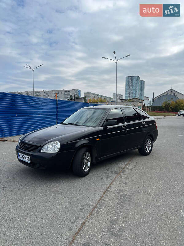 ВАЗ / Lada 2172 Priora 2010