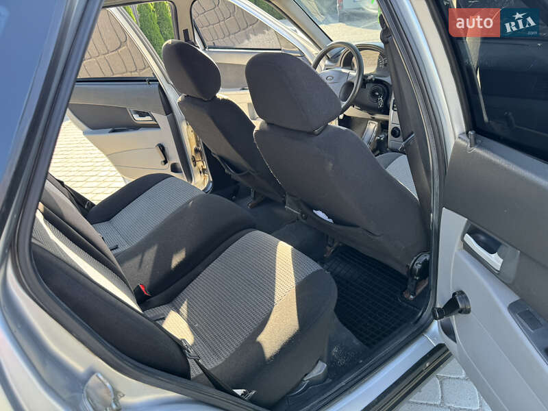 Хэтчбек ВАЗ / Lada 2172 Priora 2008 в Львове