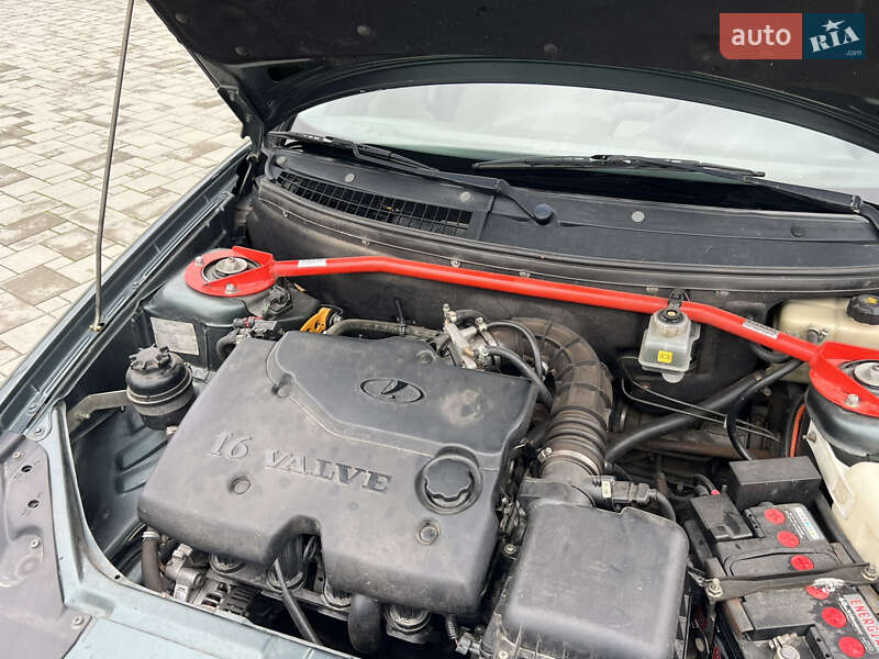 Хэтчбек ВАЗ / Lada 2172 Priora 2008 в Здолбунове фото 42 Хэтчбек ВАЗ / Lada 2172 Priora 2008 в Здолбунове