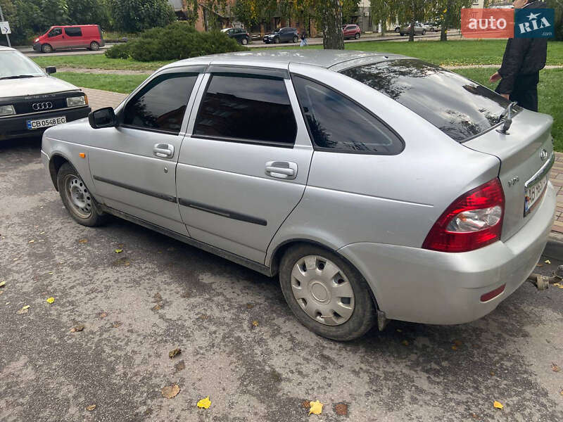 Хэтчбек ВАЗ / Lada 2172 Priora 2008 в Баре
