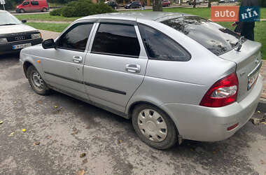 Хетчбек ВАЗ 2172 Priora 2008 в 